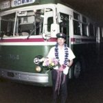 大阪市営トロリーバス300形346 最終日 運転士花束贈呈
